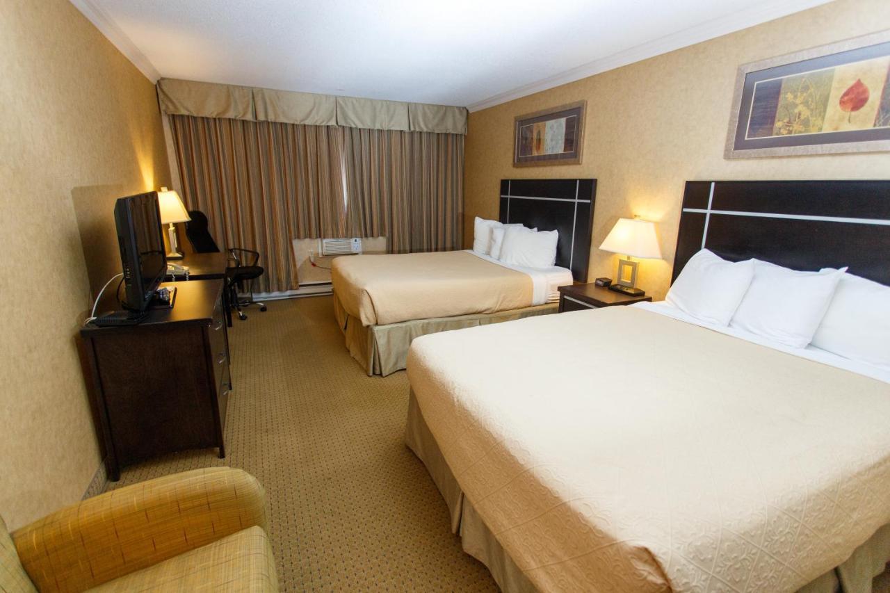 דוסון קריק The George Dawson Inn & Conference Centre מראה חיצוני תמונה