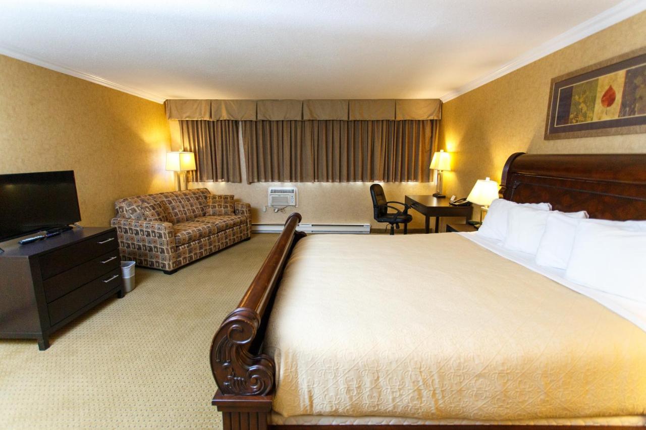 דוסון קריק The George Dawson Inn & Conference Centre מראה חיצוני תמונה